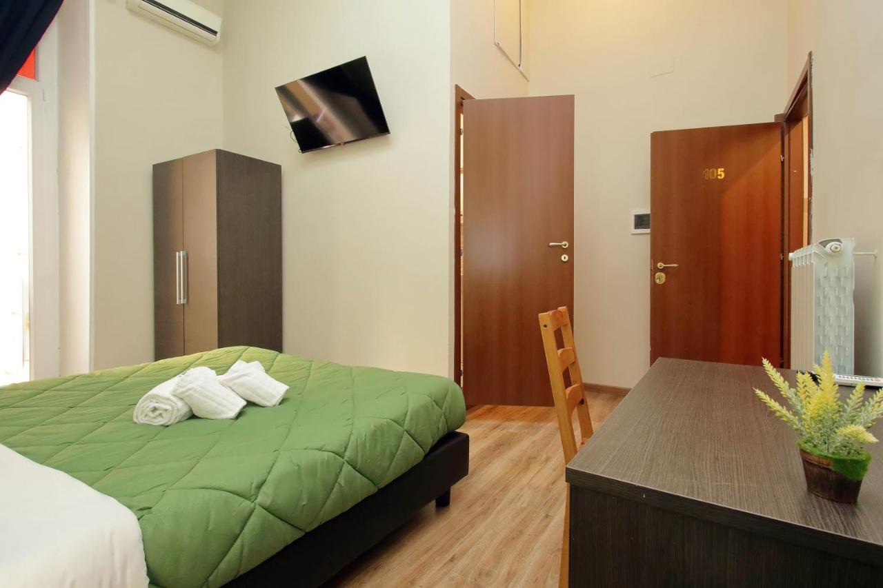 Lucky Stars Rooms Рим Экстерьер фото