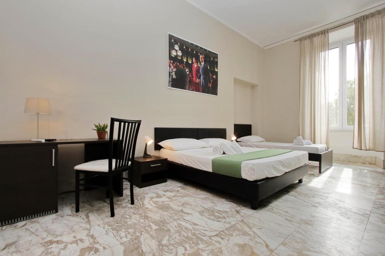 Lucky Stars Rooms Рим Экстерьер фото