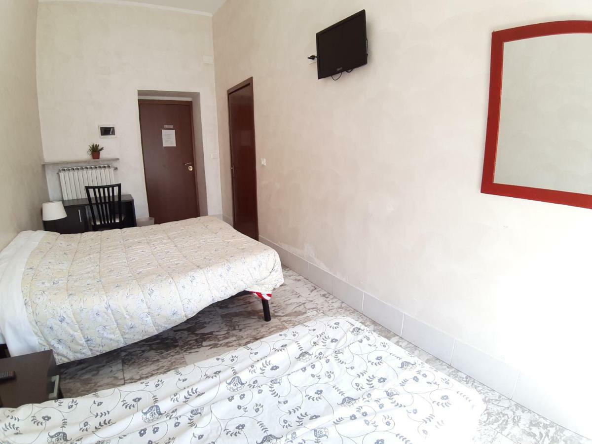 Lucky Stars Rooms Рим Экстерьер фото